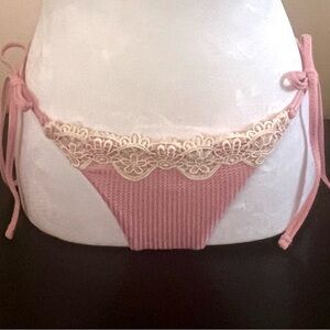 NWT Aerie Triangle Bikini Bottom M